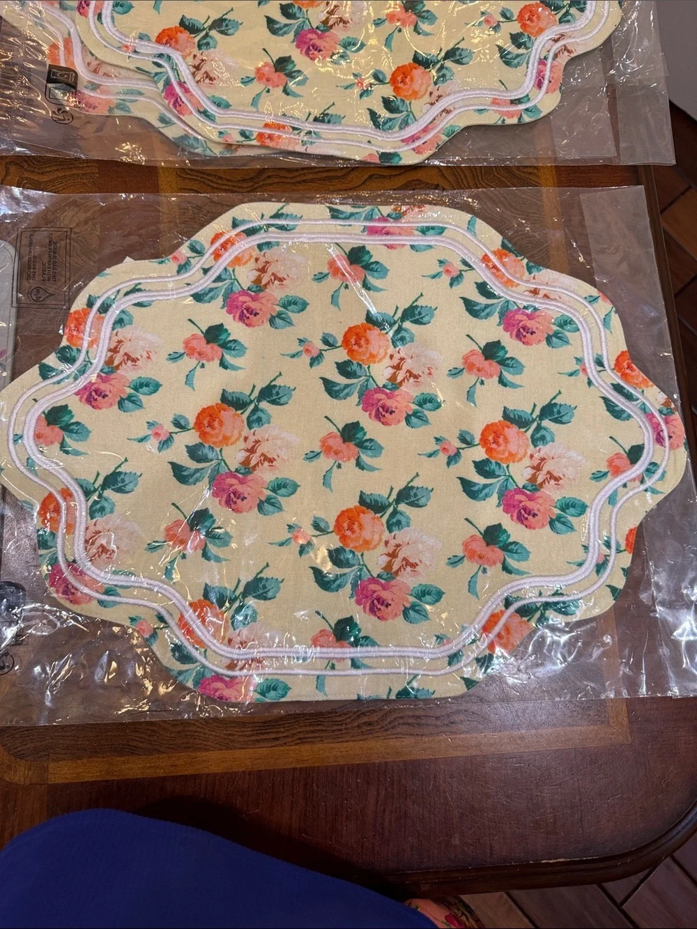 Anthropologie (4) Floral Placemat Set